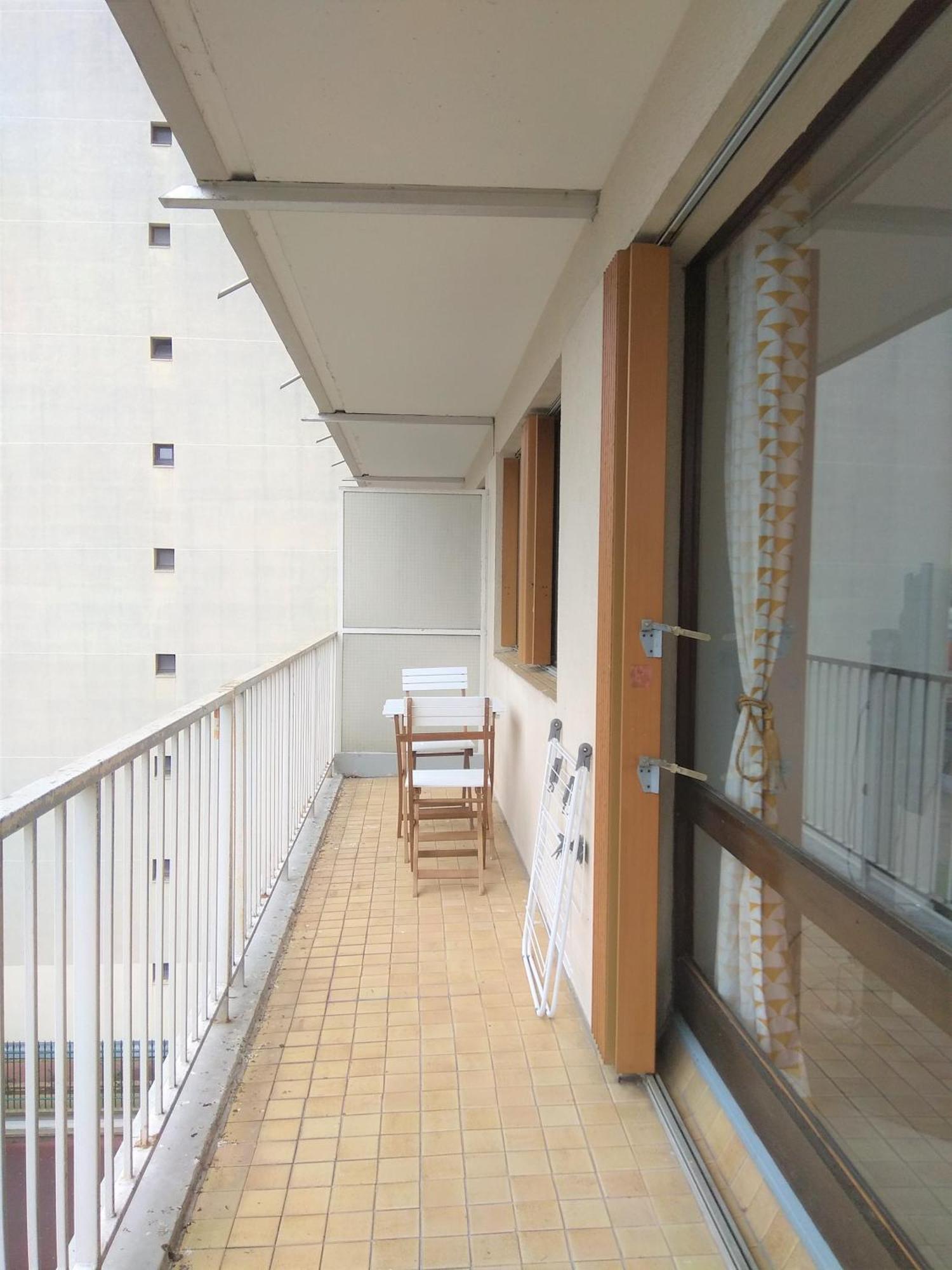 Budget Apart With Balcony And Great View Saint-Denis  Exterior photo